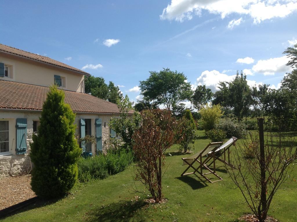 Bed and Breakfast La Chaumeauniere Aigrefeuille-d'Aunis Екстер'єр фото